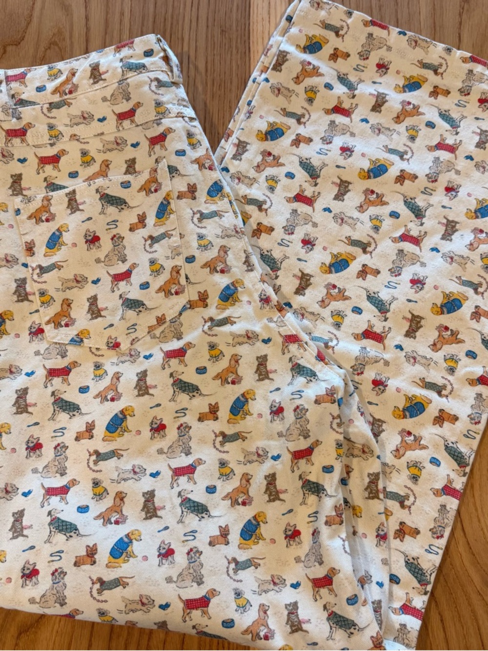 Wide-Leg Cream vintage Dog Print Cotton Wide Leg Jeans - Picture 2 of 10